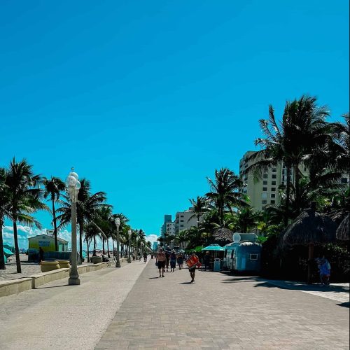 another great thing to do in hollywood fl with kids is take a stroll down the broadwalk